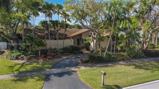 10260 SW 128th St, Miami, FL 33176