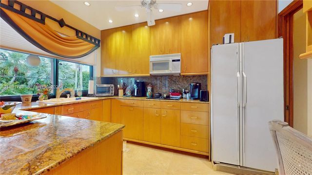 10260 SW 128th St, Miami, FL 33176