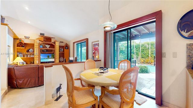 10260 SW 128th St, Miami, FL 33176