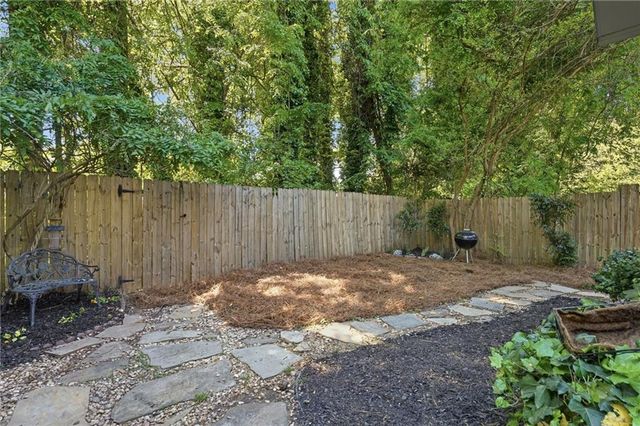 2980 Chipmunk Trail SE, Marietta, GA 30067