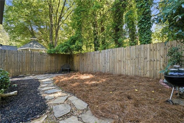 2980 Chipmunk Trail SE, Marietta, GA 30067