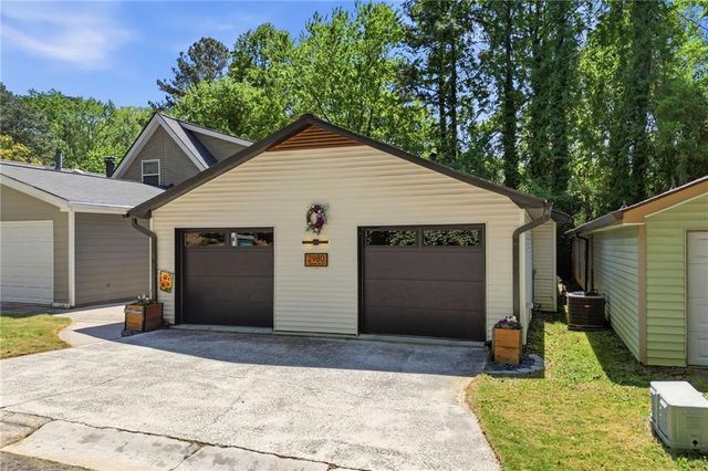 2980 Chipmunk Trail SE, Marietta, GA 30067
