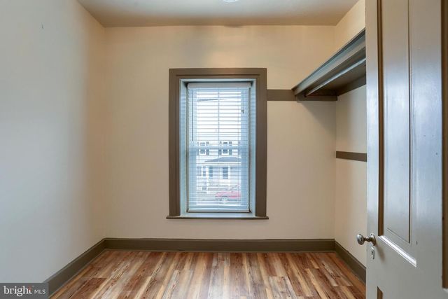 13 HANOVER STREET, New Oxford, PA 17350