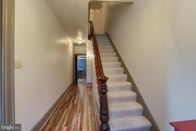 13 HANOVER STREET, New Oxford, PA 17350