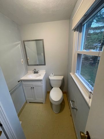 18 Charles Street, Lexington, MA 02421