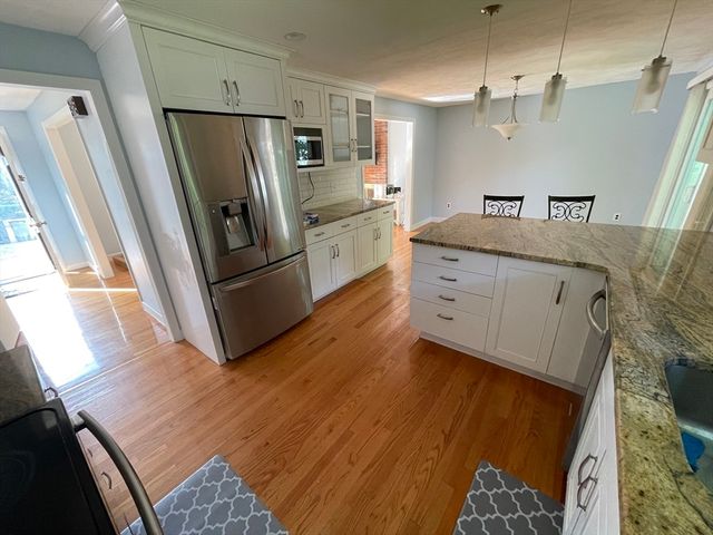 18 Charles Street, Lexington, MA 02421