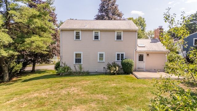 27 Valley Rd, Needham, MA 02492