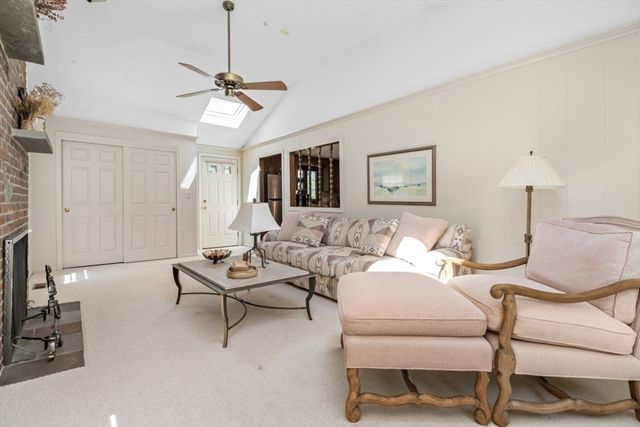 27 Valley Rd, Needham, MA 02492