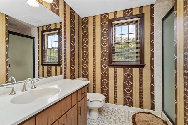 27 Valley Rd, Needham, MA 02492