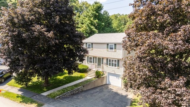 27 Valley Rd, Needham, MA 02492