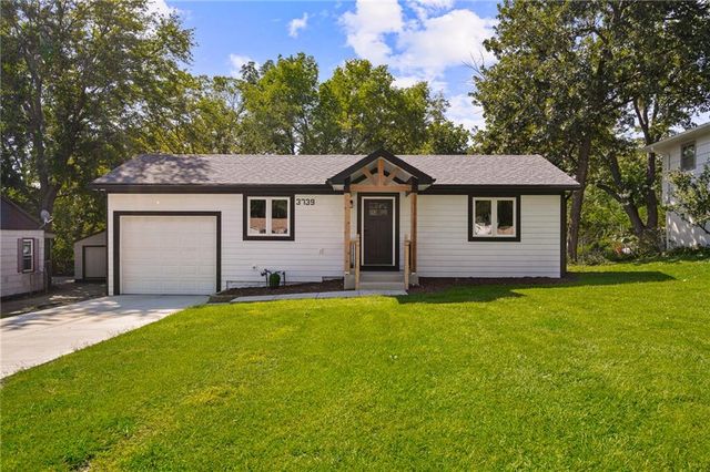 3739 Meadow Lane, Kansas City, MO 64137