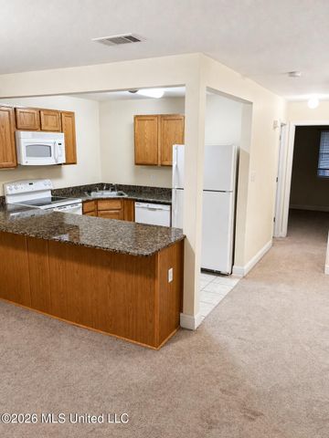1664 Beach Boulevard, D-74, Biloxi, MS 39531
