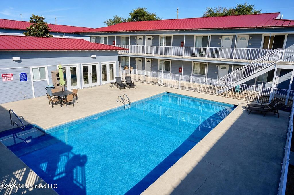1664 Beach Boulevard, D-74, Biloxi, MS 39531