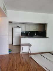 19390 Collins Avenue 220, Sunny Isles Beach, FL 33160