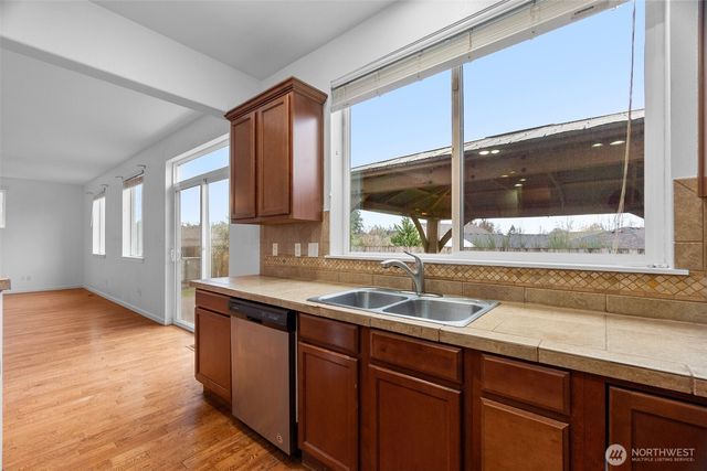 1528 Farina Loop SE, Olympia, WA 98513