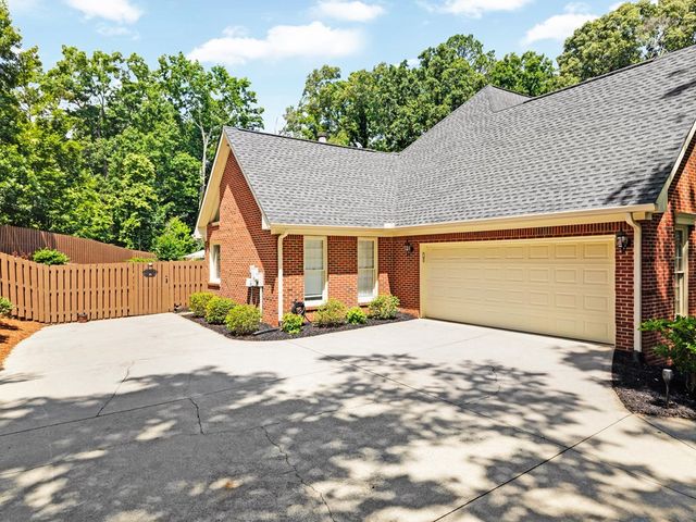 460 Saddlebrook Drive, Calhoun, GA 30701