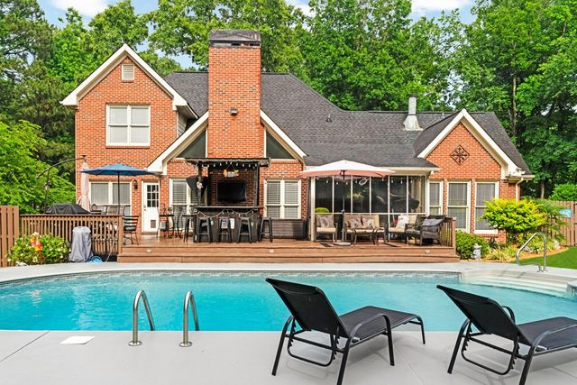460 Saddlebrook Drive, Calhoun, GA 30701