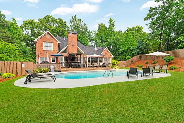 460 Saddlebrook Drive, Calhoun, GA 30701