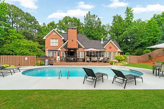 460 Saddlebrook Drive, Calhoun, GA 30701