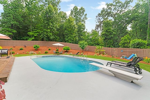 460 Saddlebrook Drive, Calhoun, GA 30701