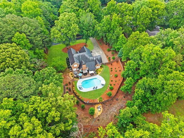 460 Saddlebrook Drive, Calhoun, GA 30701