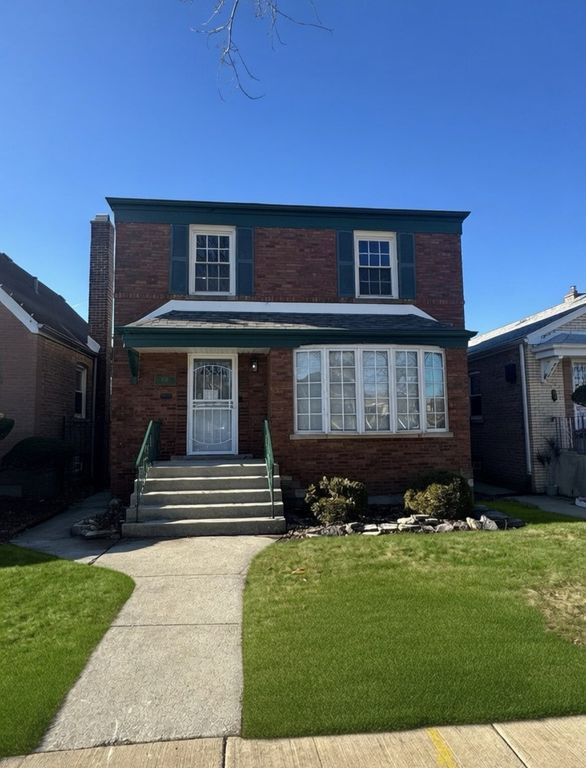 8616 S Winchester Avenue, Chicago, IL 60620