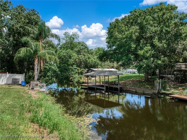 1725 Amber Lane, Lake Placid, FL 33852