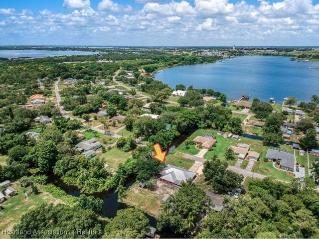 1725 Amber Lane, Lake Placid, FL 33852