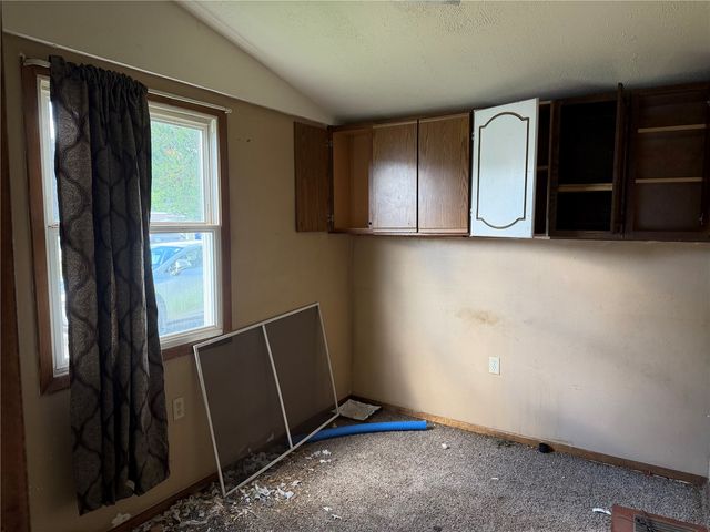 5534 Klinger Street SW, Cedar Rapids, IA 52404