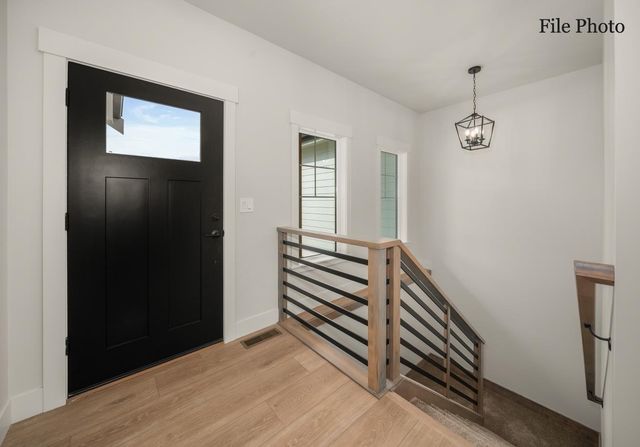 146 Legacy Way, Nine Mile Falls, WA 99026