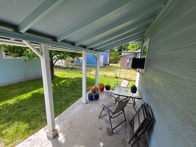 1140 N 6TH ST, Coeur D'alene, ID 83814