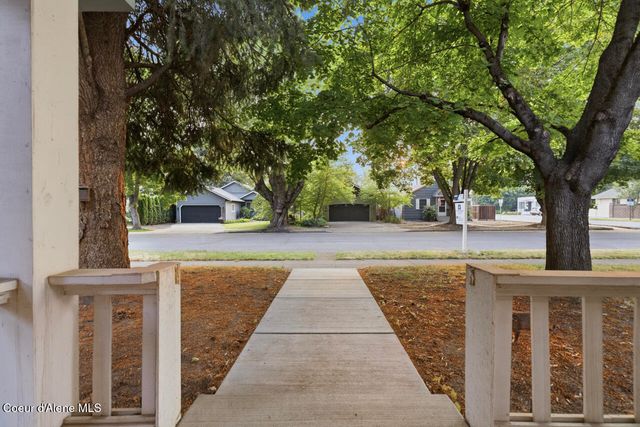 1140 N 6TH ST, Coeur D'alene, ID 83814