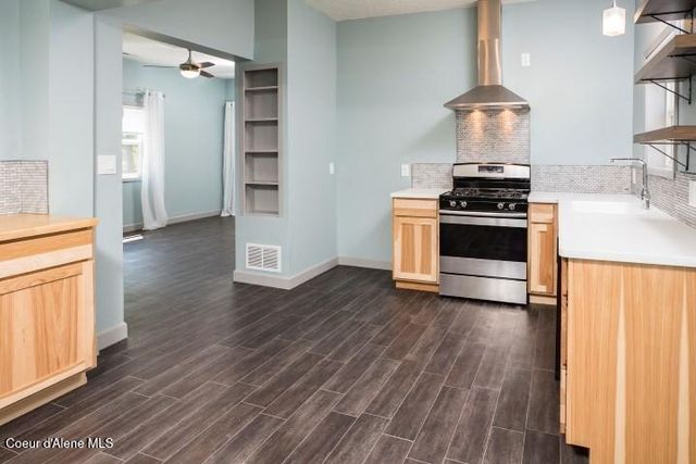 1140 N 6TH ST, Coeur D'alene, ID 83814