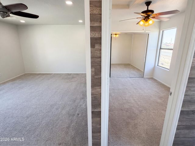 2513 W FLORENTINE Road, Phoenix, AZ 85086