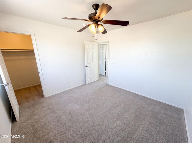 2513 W FLORENTINE Road, Phoenix, AZ 85086