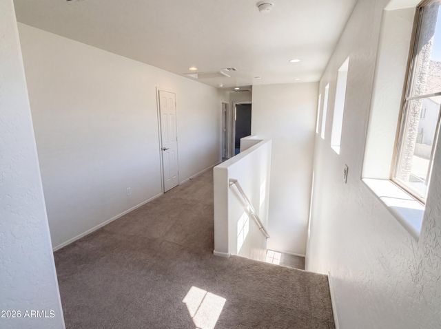 2513 W FLORENTINE Road, Phoenix, AZ 85086