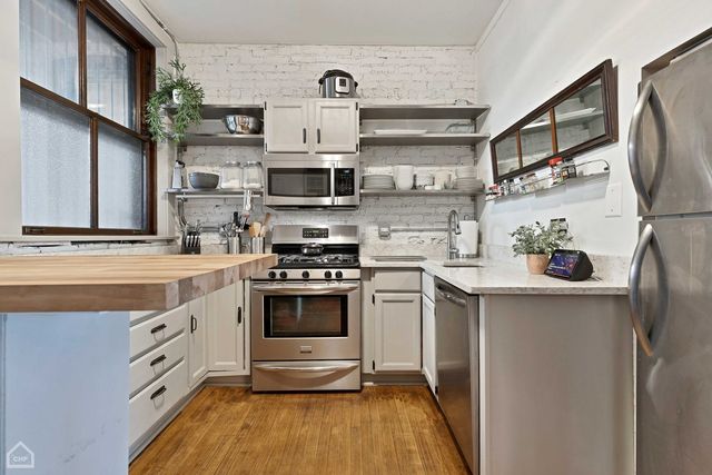 6619 N Glenwood Avenue 2S, Chicago, IL 60626
