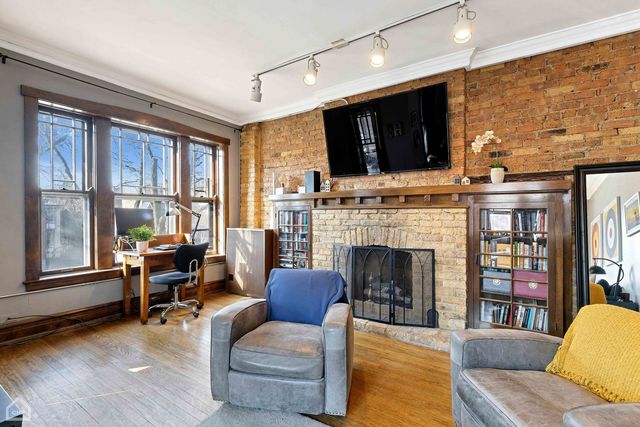 6619 N Glenwood Avenue 2S, Chicago, IL 60626