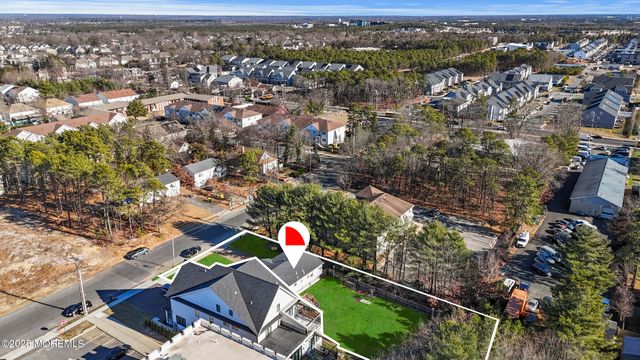 30 Pine Boulevard, Lakewood, NJ 08701