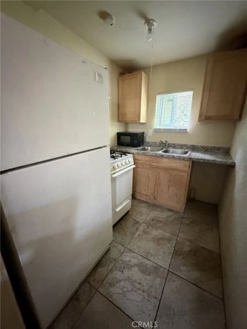 23327 Orchard, Carson, CA 90745