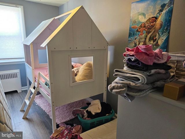 2420 CEDAR LN, Drexel Hill, PA 19026