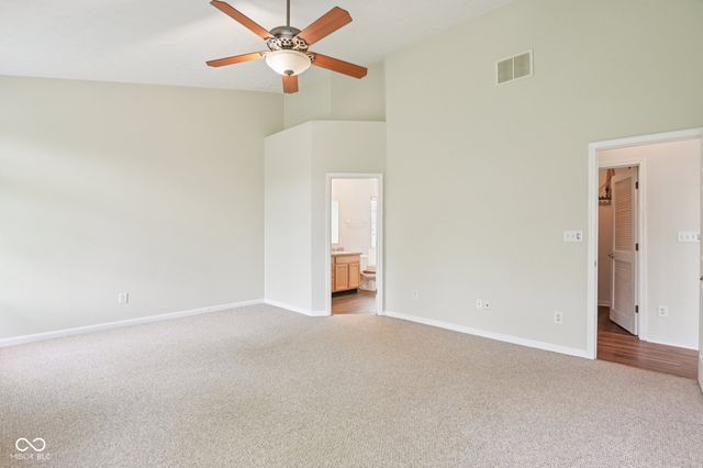 5792 W Port Drive, Mccordsville, IN 46055