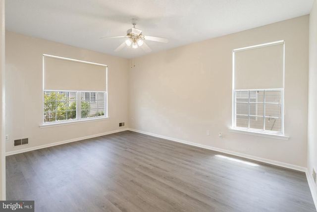 43 OSPREY PL, Barnegat, NJ 08005