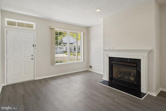 43 OSPREY PL, Barnegat, NJ 08005