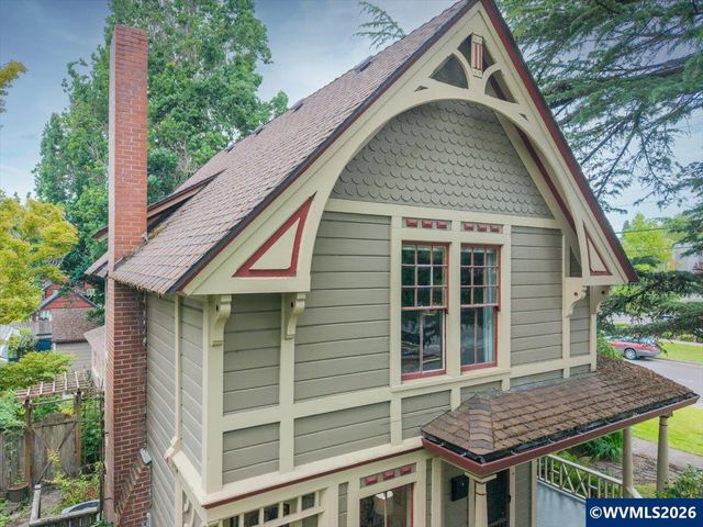404 SW 6th St, Corvallis, OR 97333