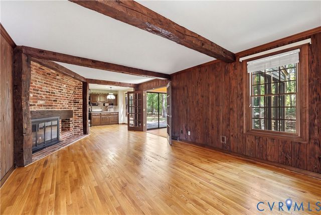2725 Queenswood Rd, Midlothian, VA 23113