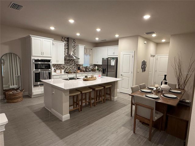 4913 CROSS PRAIRIE PARKWAY, St Cloud, FL 34772