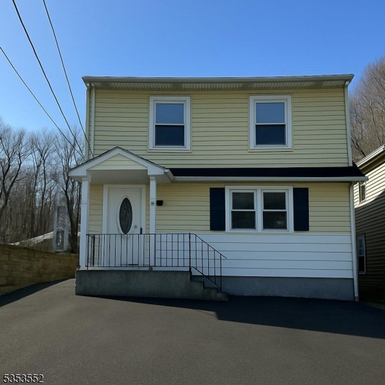342 Caldwell Ave, Paterson City, NJ 07501