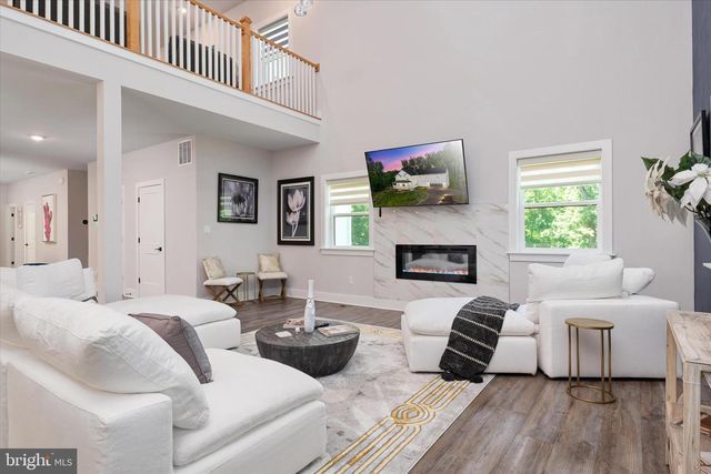 16608 SYLVAN DR, Bowie, MD 20715