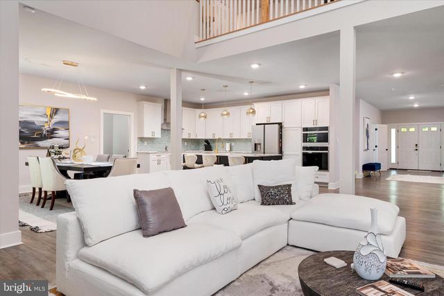 16608 SYLVAN DR, Bowie, MD 20715